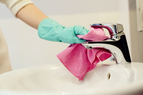 Professional move-in cleaning for a Chelsea apartment interior
